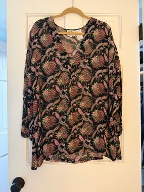 Women's Black Paisley V-Neck Tunic Top with Pink and Green Accents